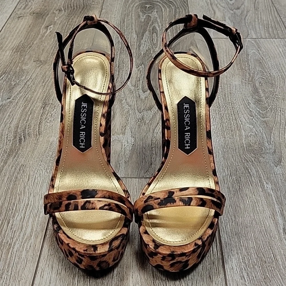 Jessica Rich Size 5.5/36 Leopard Print Platform Strappy Heels NEW